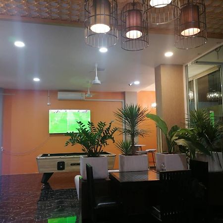 Nj Patong Hotel Exterior foto